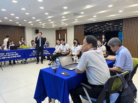 ベトナム理系学生が参加する技術コンテストの様子