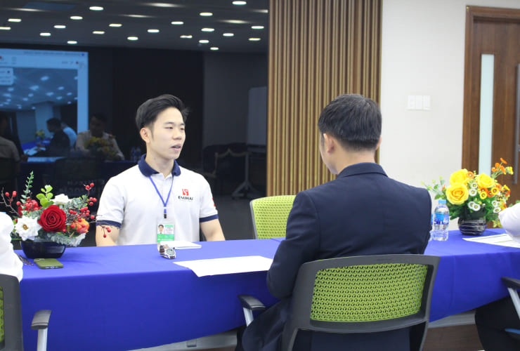 個別カウンセリングによる学生の目標設定