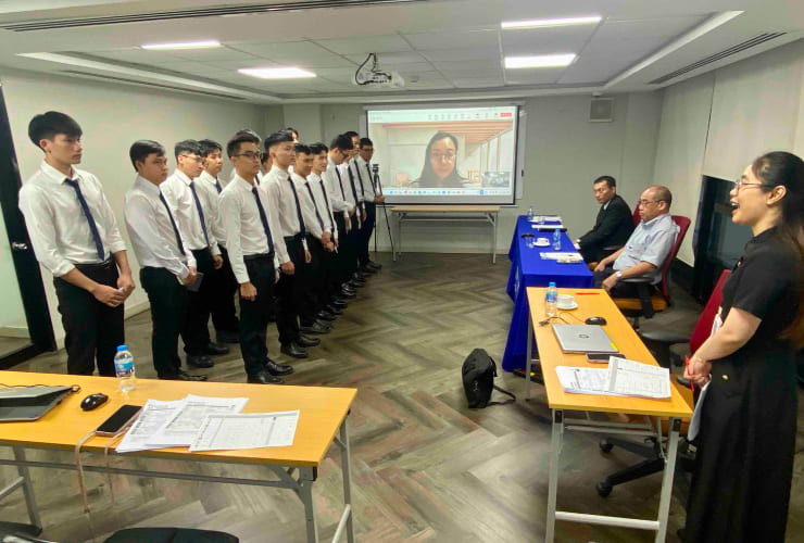 内々定制度を活用した入社前教育と継続支援