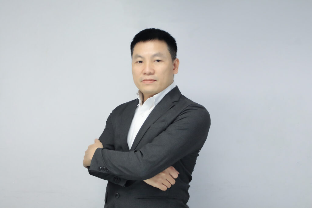 チャン・ディン・リン | Tran Dinh Linh