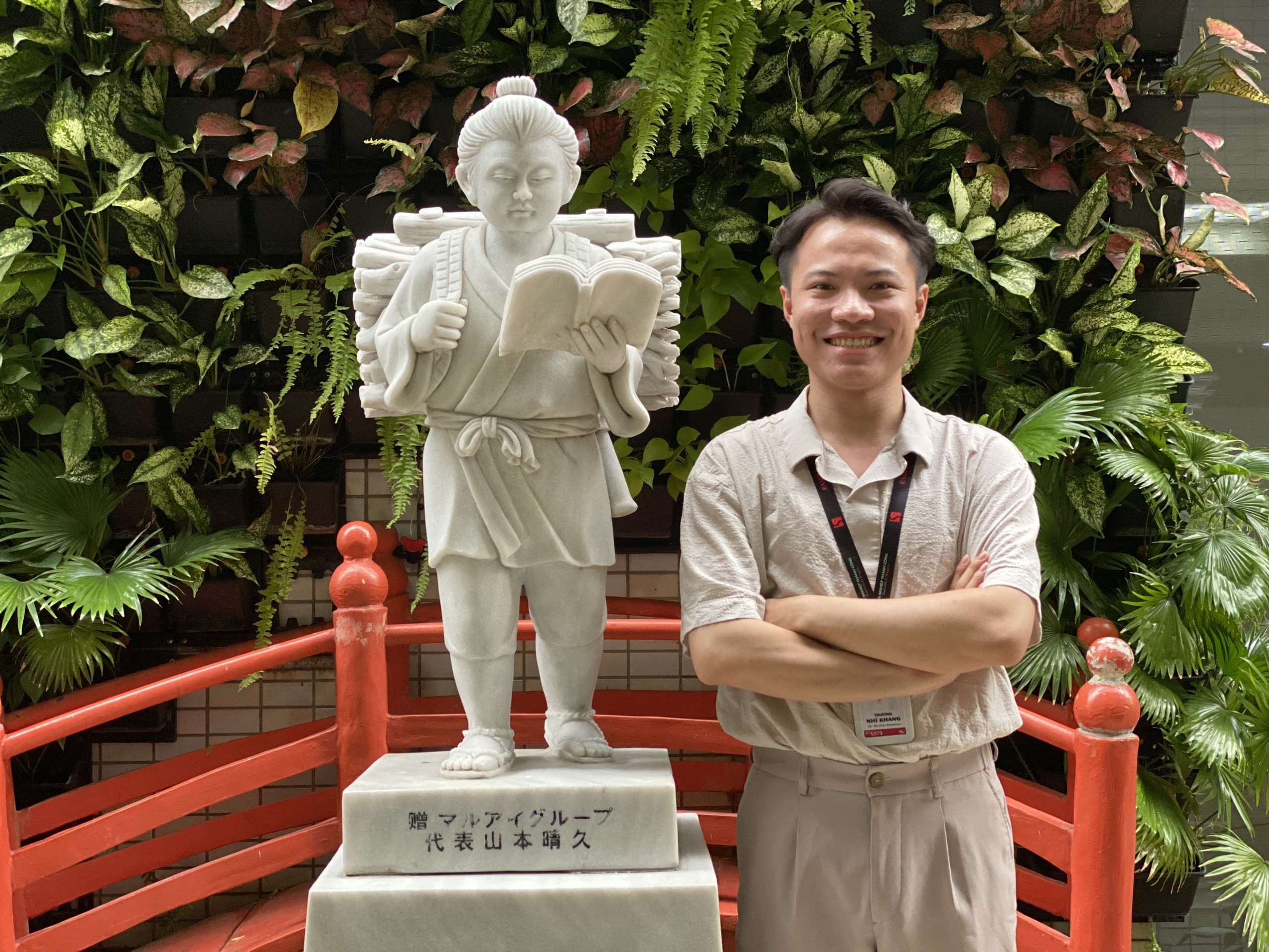 チュオン・ニ・カン | Truong Nhi Khang